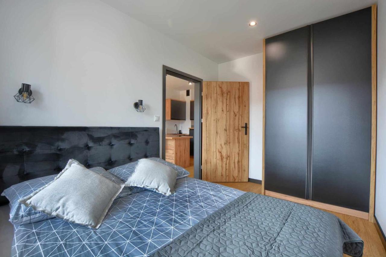 Appartement Wilcze Zacisze à Ustrzyki Dolne Extérieur photo
